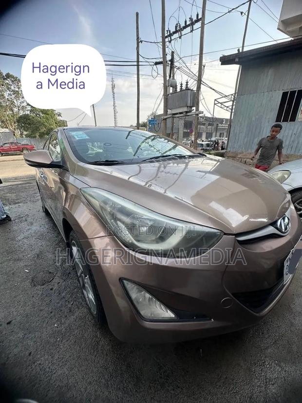 Hyundai Elantra 2015 Gray
