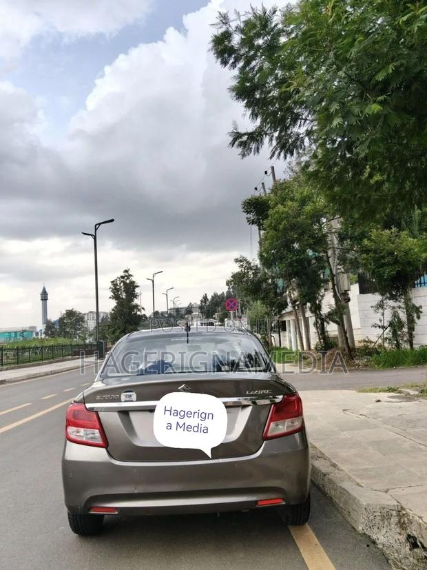 Suzuki Dzire 2022 Gray