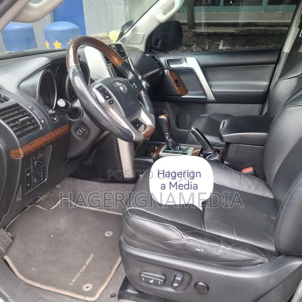 Toyota Land Cruiser Prado 2012 Silver