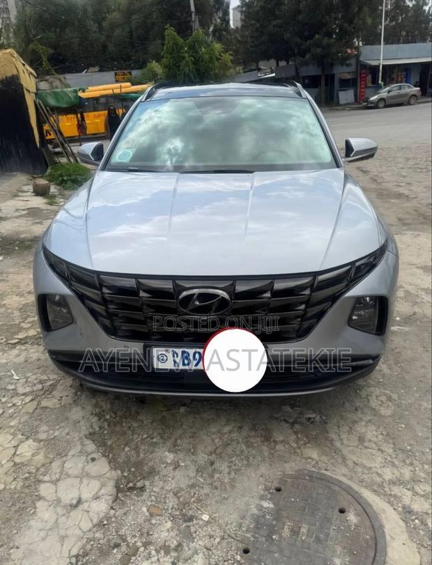 Hyundai Tucson 2021 Silver