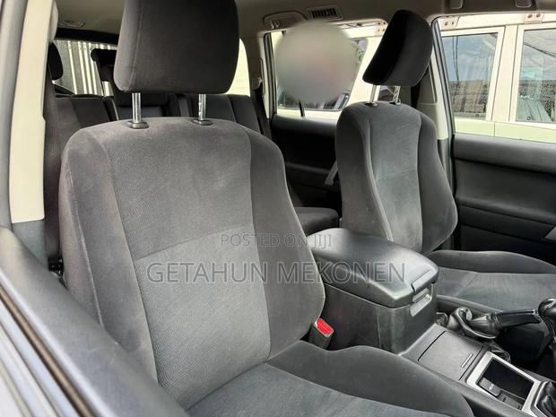 Toyota Land Cruiser 2020 Gray