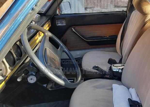 Peugeot 504 1987 Blue