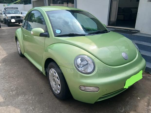 Volkswagen Beetle 2004 Green
