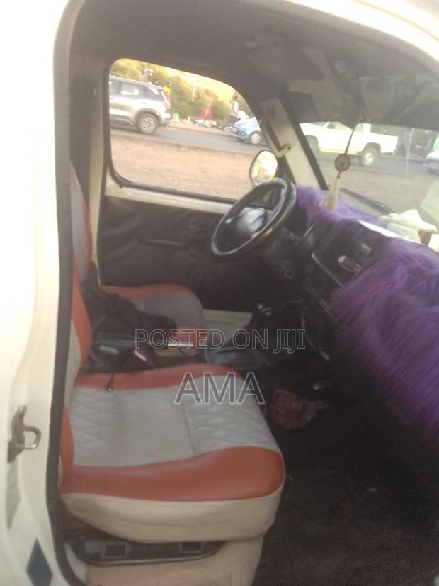 Suzuki Every Wagon 2005 White