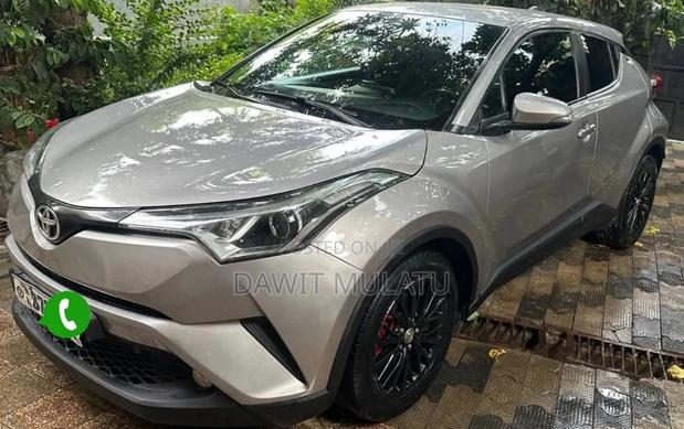 Toyota C-HR 2017 Silver