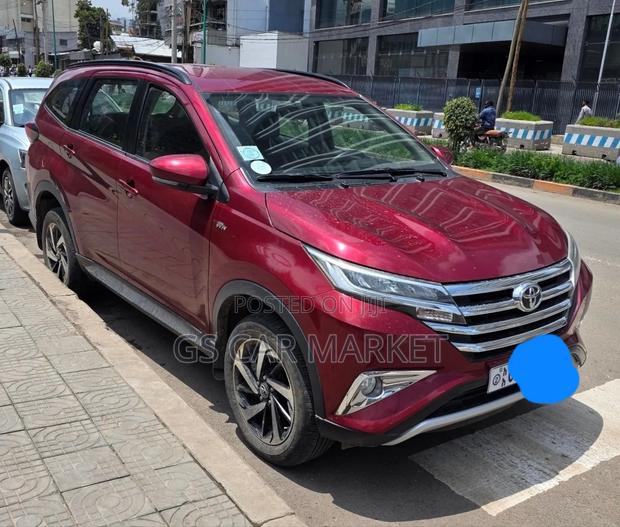 Toyota Rush 2021 Burgundy