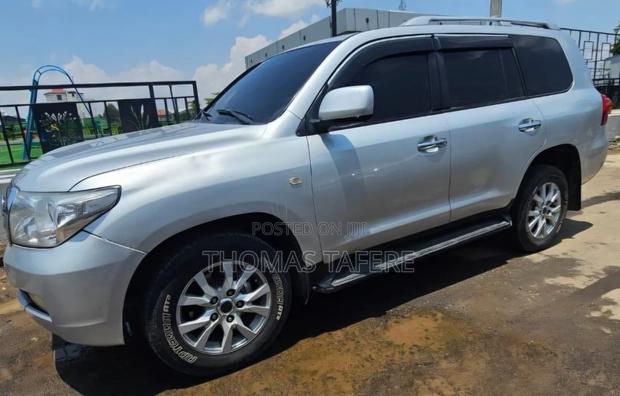 Toyota Land Cruiser 2008 Silver