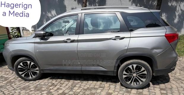 Chevrolet Captiva 2022 Gray
