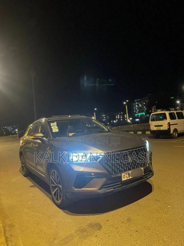 Bestune T77 1.2 FWD 2021 Brown
