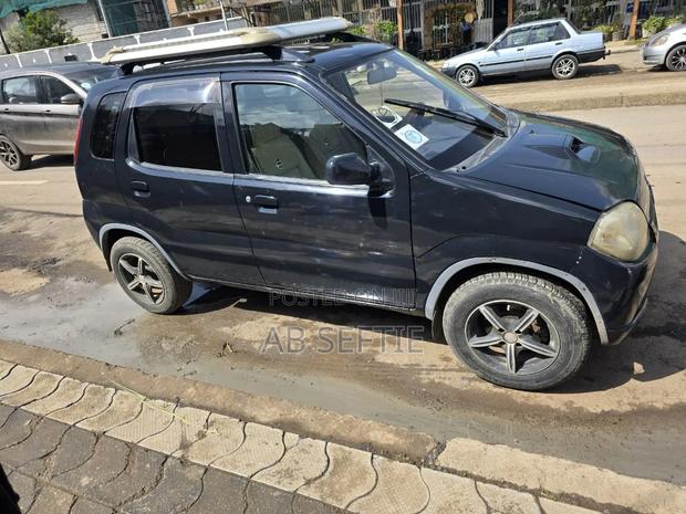 Suzuki Kei 2001 Black