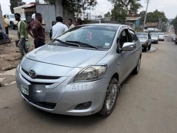 Toyota Yaris 2007 Silver