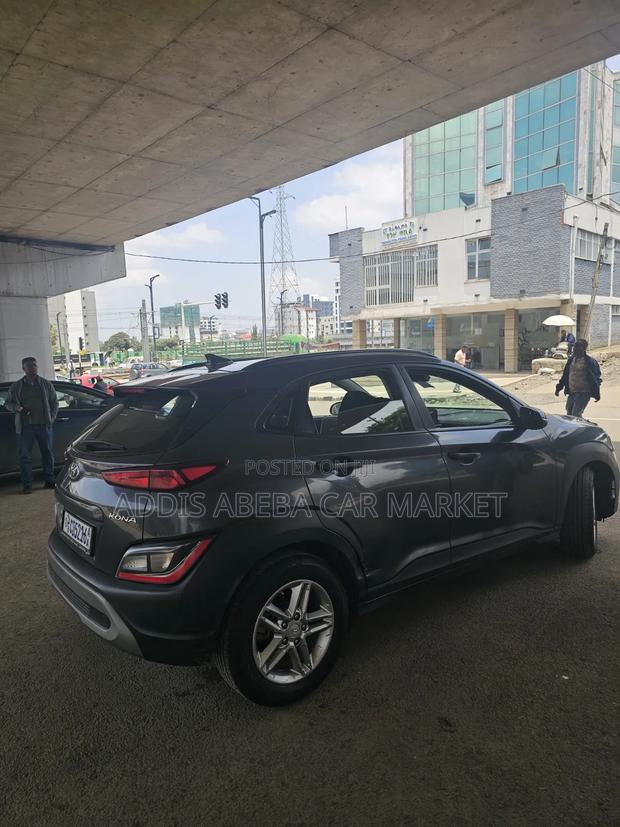 Hyundai Kona 2022 Gray
