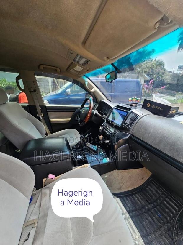 Toyota Land Cruiser 2008 Silver