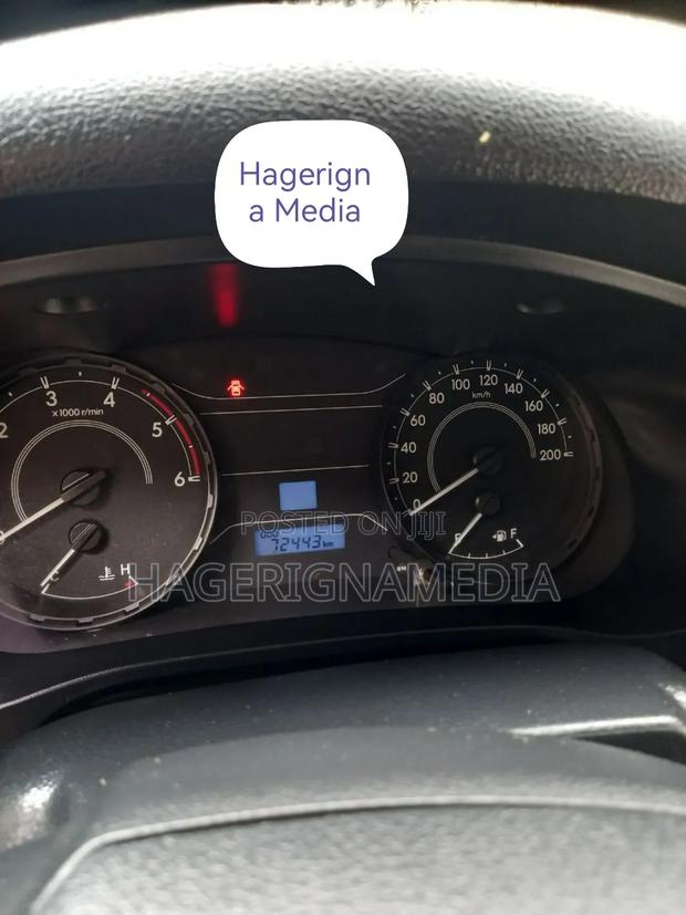 Toyota Hilux 2017 Black
