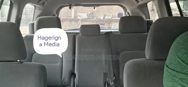 Toyota Land Cruiser 2010 Silver