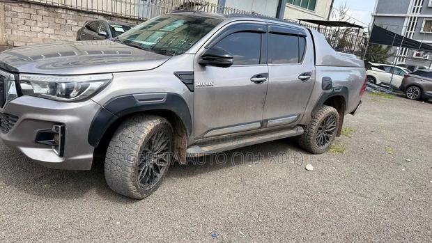 Toyota Hilux Revo Double Cab Deisel 2.8 RWD 2019