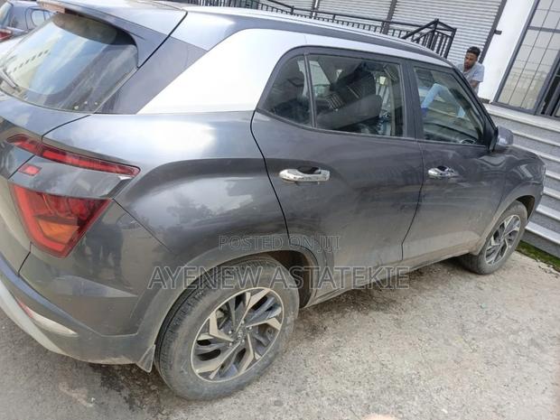 Hyundai Creta 2024 Gray