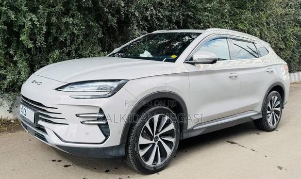 BYD Song Plus 2024 Gray