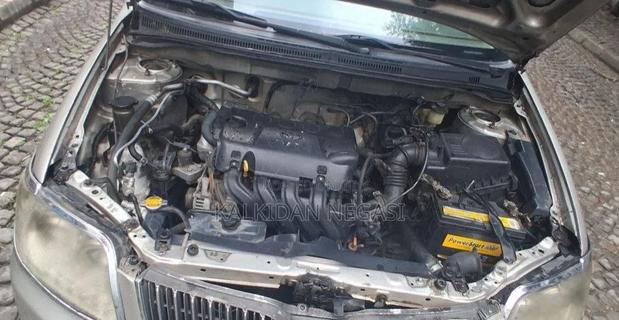 Toyota Corolla 2007 Silver