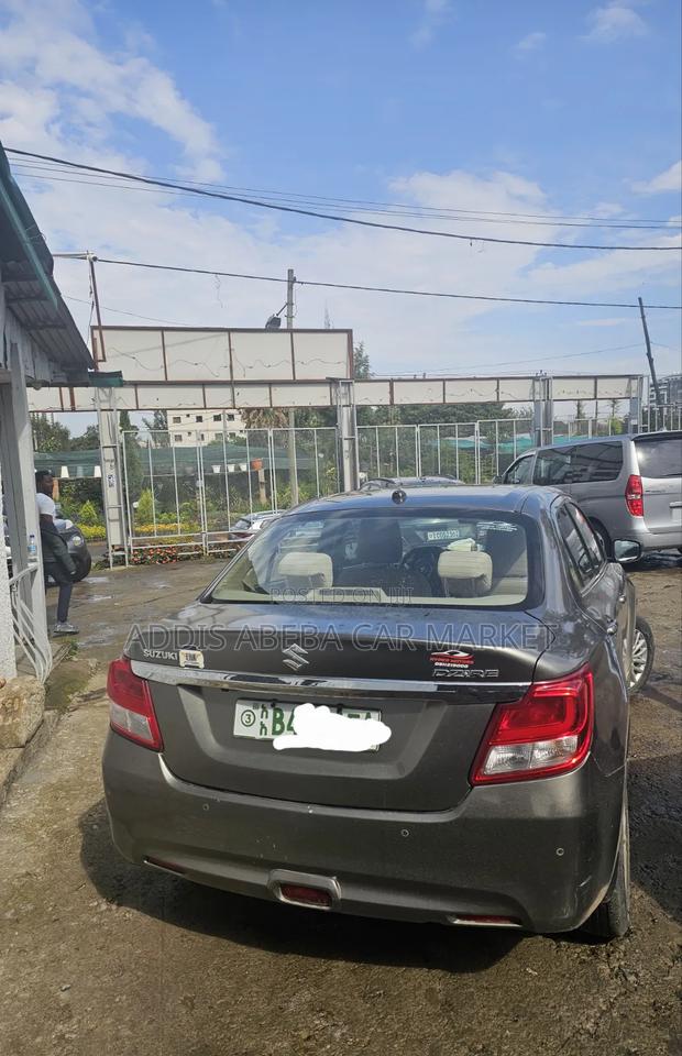 Suzuki Dzire 2022 Gray