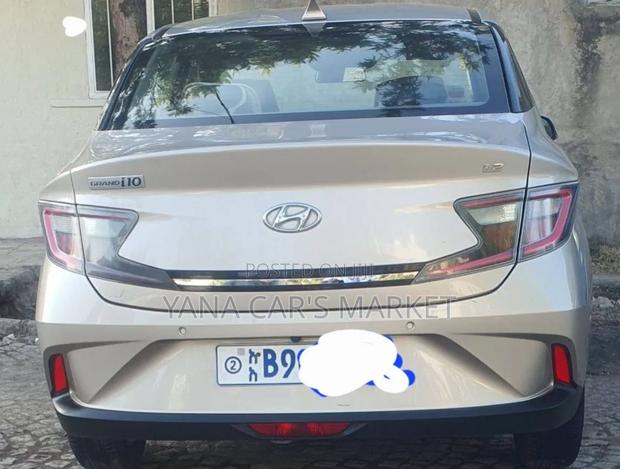 Hyundai I10 2021 Silver