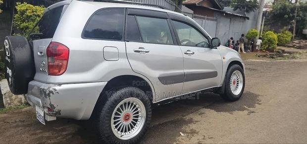Toyota RAV4 2004 Silver