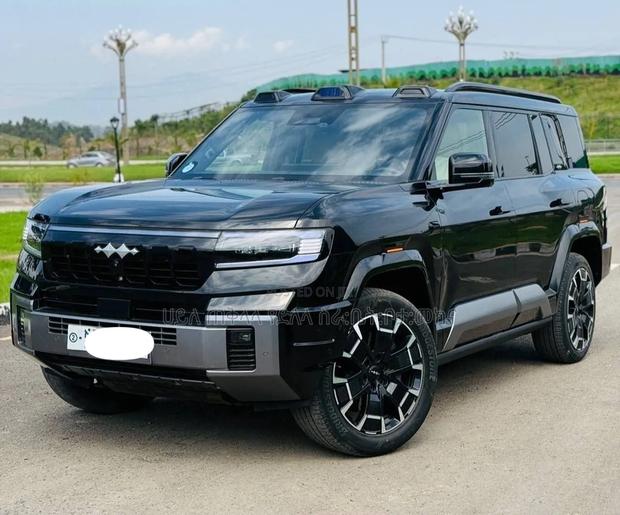 BYD Leopard 8 2.0 Hybrid AWD 2025 Matt Black