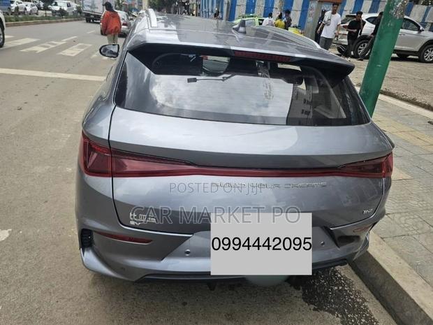 New BYD E2 43 kWh 94 hp FWD 2024 Gray