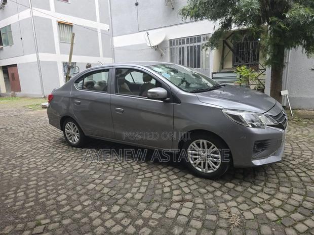 Mitsubishi Attrage 2022 Gray