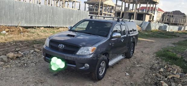 Toyota Hilux 2.5 D-4D 2008 Silver