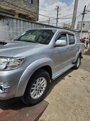 Toyota Hilux 2015 Silver for sale
