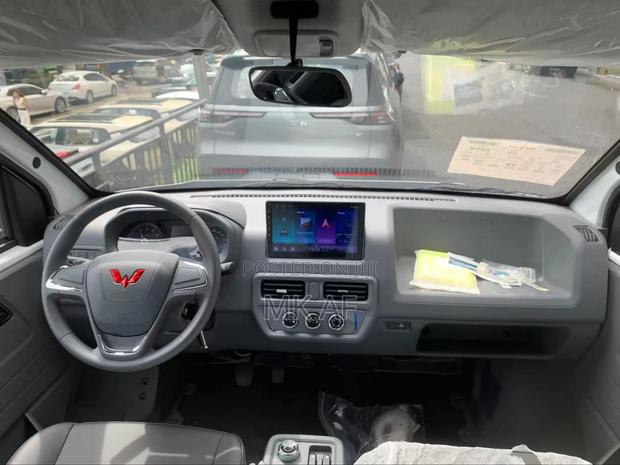 New Wuling Zhengcheng 2025 White