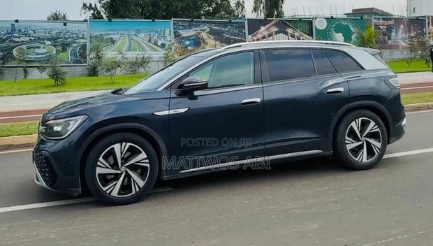 Volkswagen ID.6 2022 Black