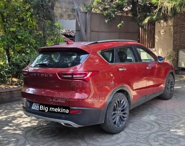Jetour X70 1.5 7-Seater FWD 2022 Red