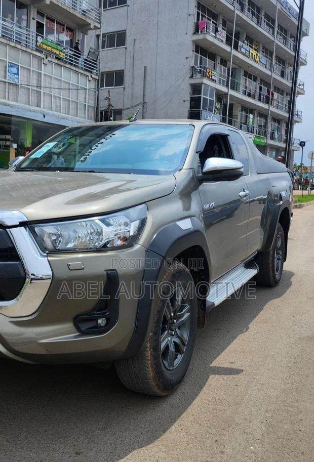 Toyota Hilux 2020