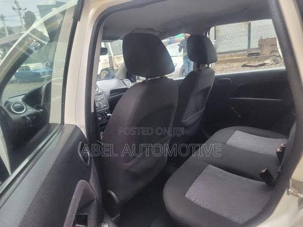 Ford Fiesta 2006 White