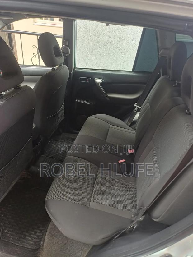 Toyota RAV4 2005 Silver