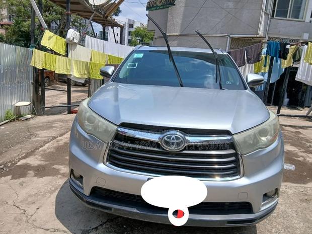 Toyota Highlander 2016 Silver
