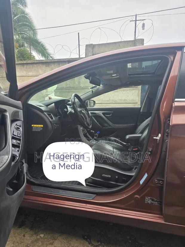 Hyundai Avante 2013 Brown