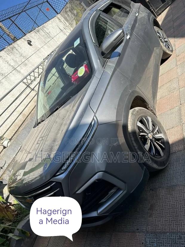 Chevrolet Captiva 2022 Gray