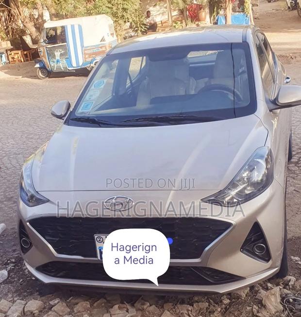 Hyundai I10 2022 Beige