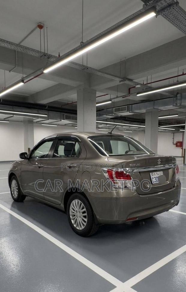Suzuki Dzire 2022 Gray