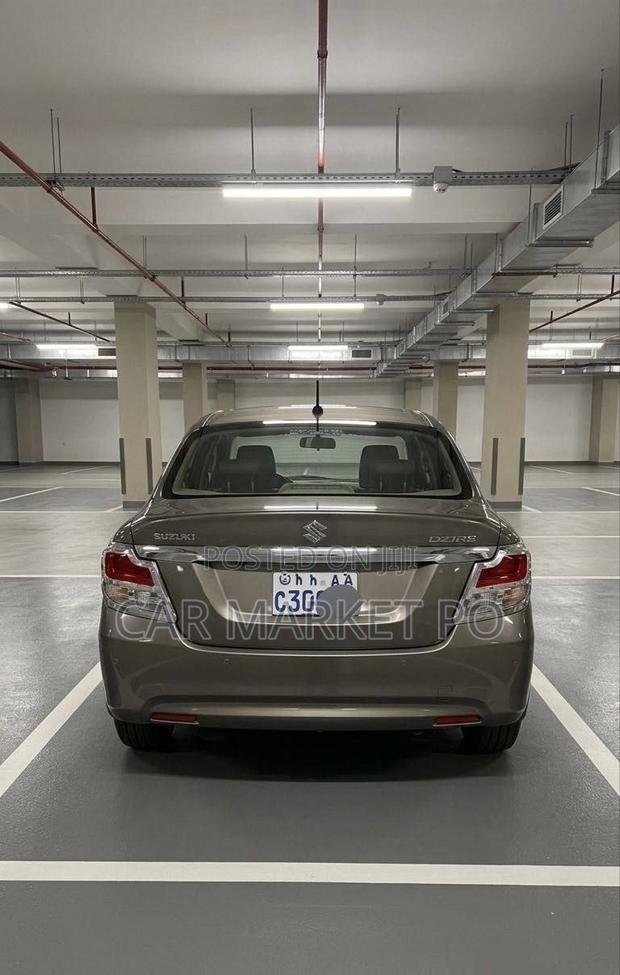 Suzuki Dzire 2022 Gray