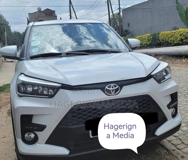 Toyota Raize 2022 White