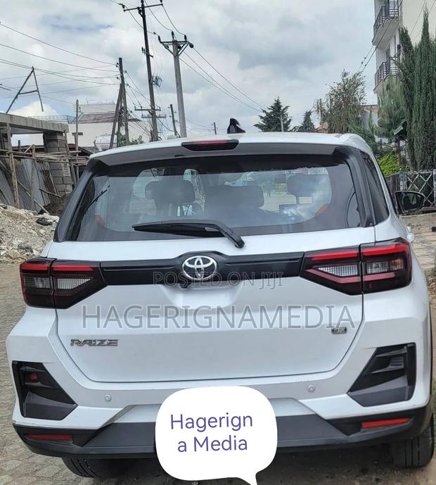 Toyota Raize 2022 White