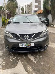 Nissan Qashqai 2017 Brown for sale