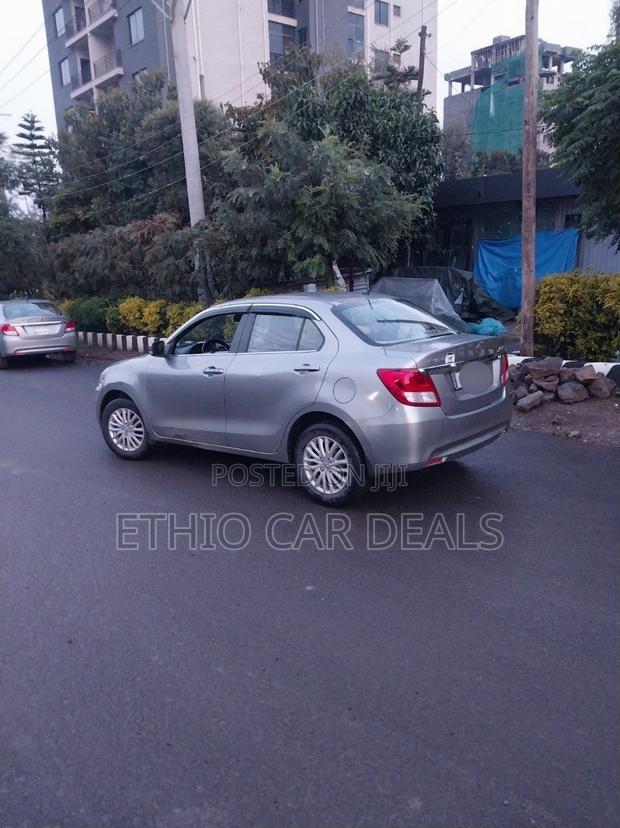 Suzuki Dzire 2022 Silver