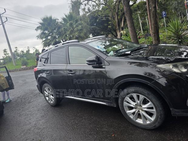Toyota RAV4 2015 Black
