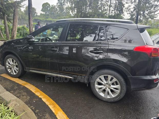 Toyota RAV4 2015 Black