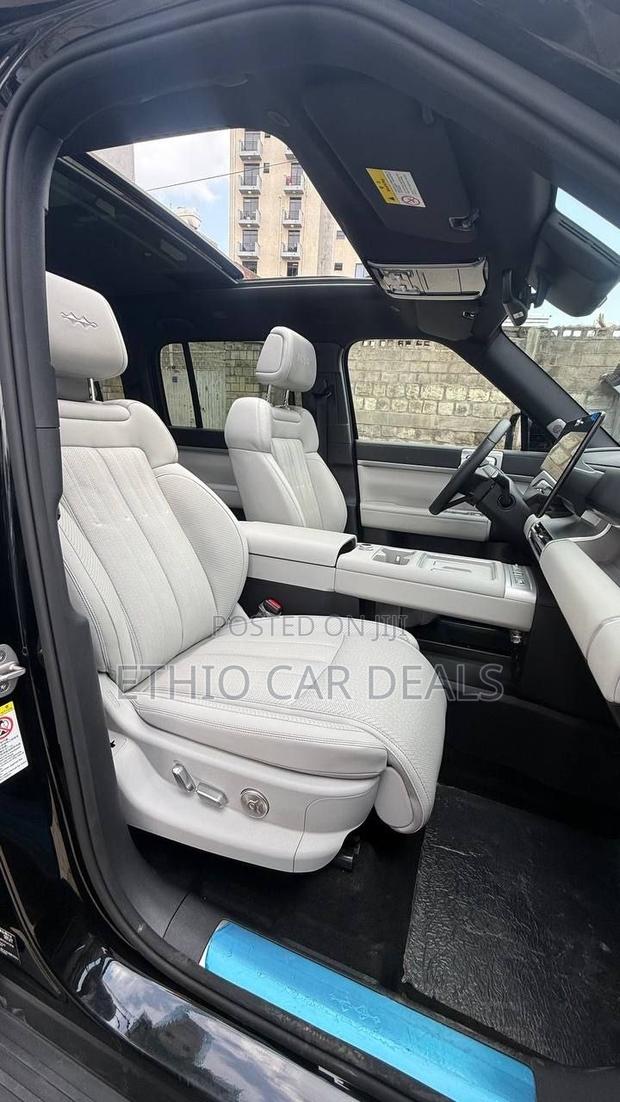 BYD Leopard 7 2025 Black